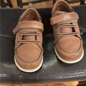 Stride Rite Brown Kids Sneakers with Velcro